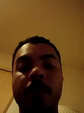 principebaiano online show from May 4, 3:21 am
