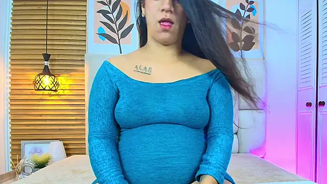 Lunaa Rossee online show from April 20, 1:03 pm