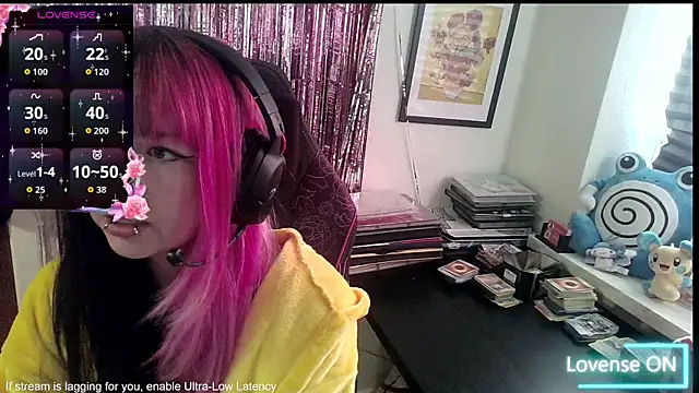CutieTracer online show from May 5, 2:53 pm