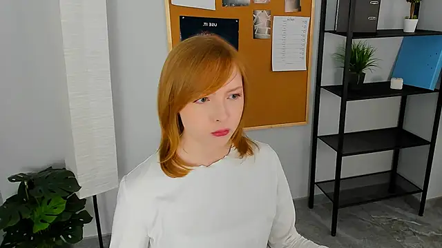 CherryCrushLove online show from April 20, 6:05 am