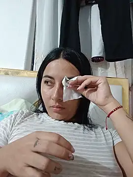 Ann Houston online show from May 15, 2:49 am