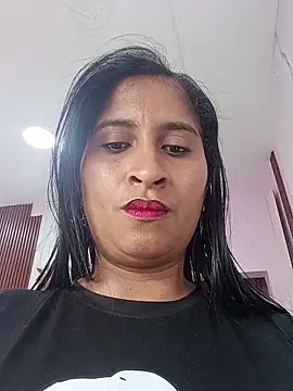 SofiaMendez1  online show from May 20, 4:15 pm