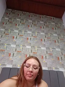 sofy  cute  online show from June 9, 1:32 pm