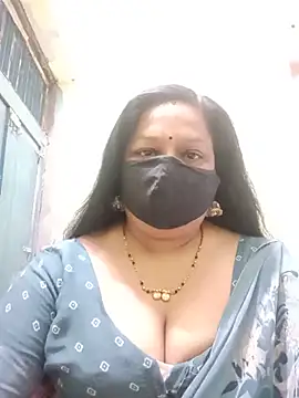 PINKI 024 online show from May 12, 4:54 am