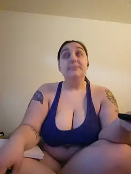 Horneysunflower420 online show from April 25, 7:44 pm