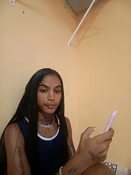 La ReynaZendeya online show from April 2, 11:57 pm