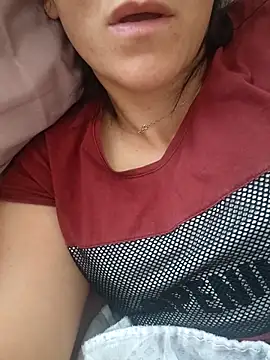 sara 41 online show from May 13, 8:31 am