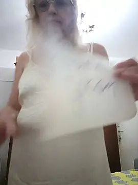 MatureElegantWidow online show from May 21, 12:30 am