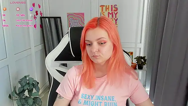 NightLeaf online show from July 18, 1:57 pm