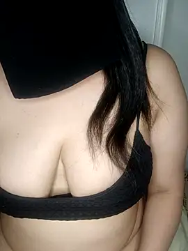Amira Egypt online show from May 11, 9:34 pm