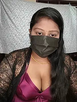 Romantic Woman online show from May 18, 4:00 am
