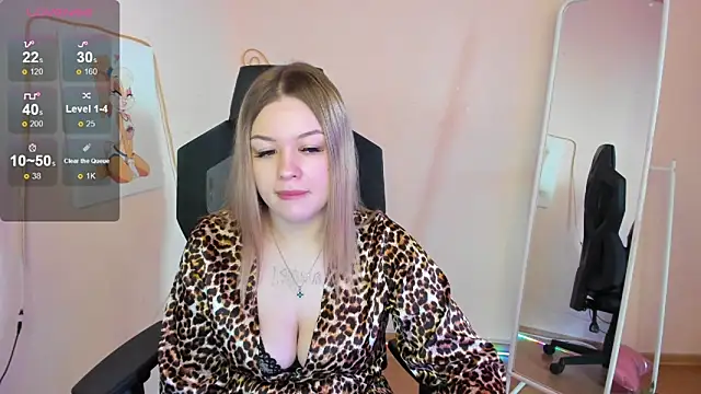 AmeliePeach online show from May 25, 4:00 am