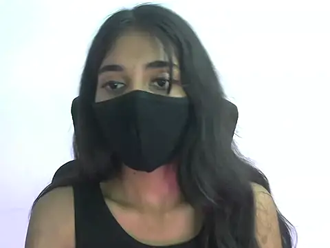 Shanaya xo online show from July 12, 5:14 pm