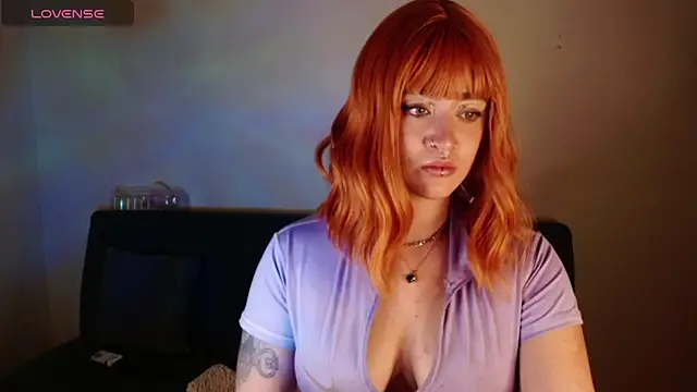 Mollyrose99 online show from May 9, 3:19 am