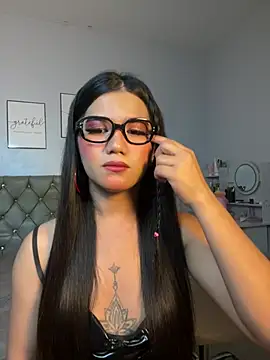 JassmineLove online show from June 21, 9:46 am
