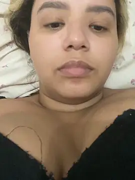gabyzinha2030 online show from April 23, 1:03 am