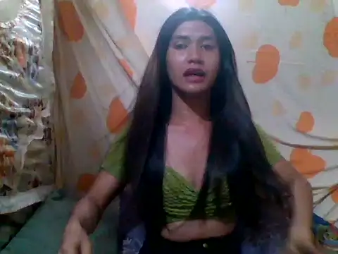 luna veille online show from May 1, 10:29 am
