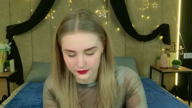 Molly Voses online show from May 16, 8:41 pm