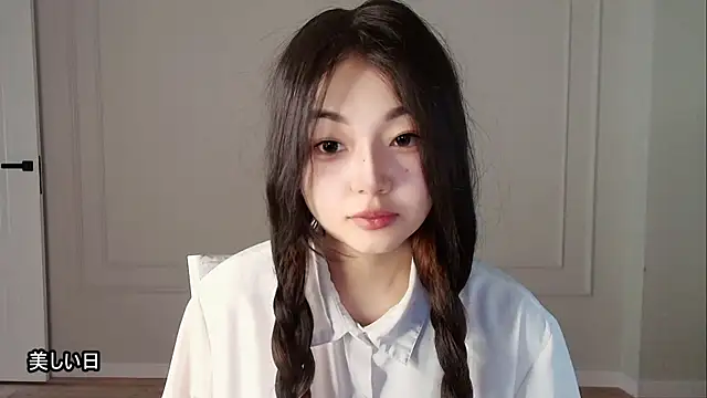 lissa meiji online show from April 22, 7:33 pm