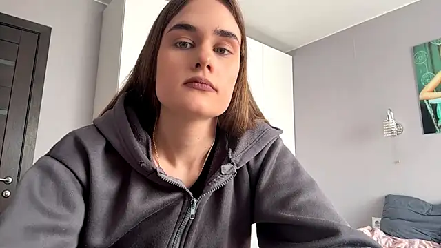 SharellFraleigh online show from April 10, 12:11 pm