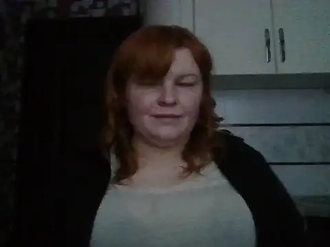 KrisryOxNikss online show from May 14, 5:19 pm