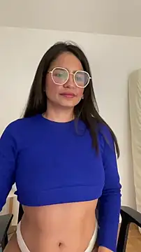 holaRosa online show from April 27, 1:57 am
