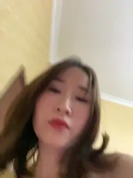 qin205205 online show from April 14, 3:01 pm