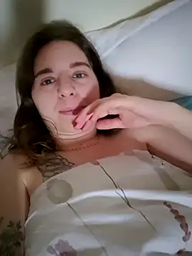 jade Montoe online show from May 4, 11:36 am