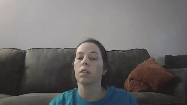 lily1982 online show from May 17, 2:11 am