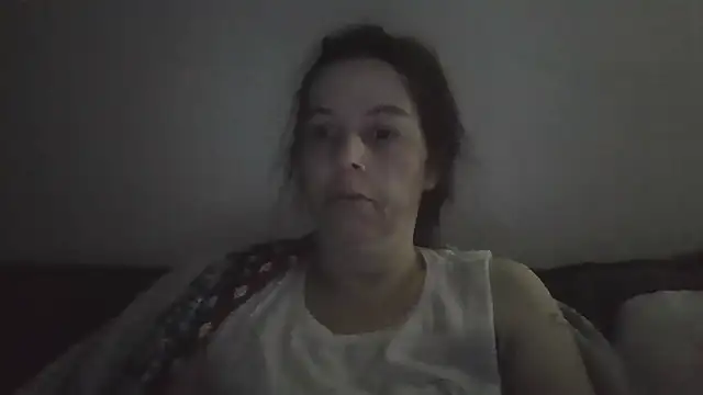 lily1982 online show from April 27, 4:15 pm