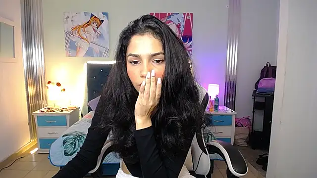 princess skinny18 online show from June 1, 10:21 pm