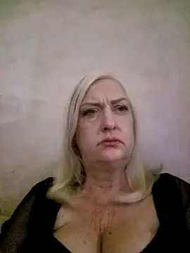 Julia20X online show from April 24, 7:05 pm