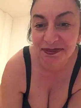 Lizzaa80 online show from April 30, 8:25 pm