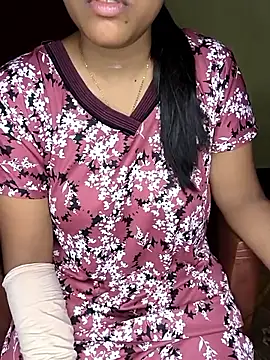 Tamilmoon006 online show from May 25, 12:37 pm