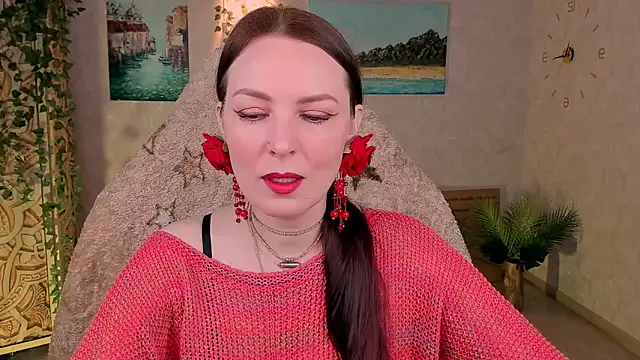 LanaRadiance online show from May 5, 8:17 am