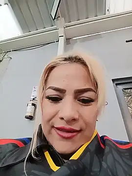 LUISA  07 online show from May 31, 10:33 pm