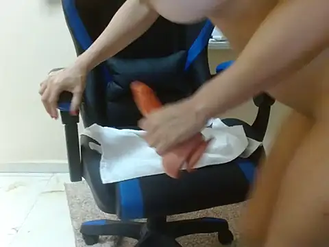 pocahontasbrasil online show from April 13, 10:21 pm