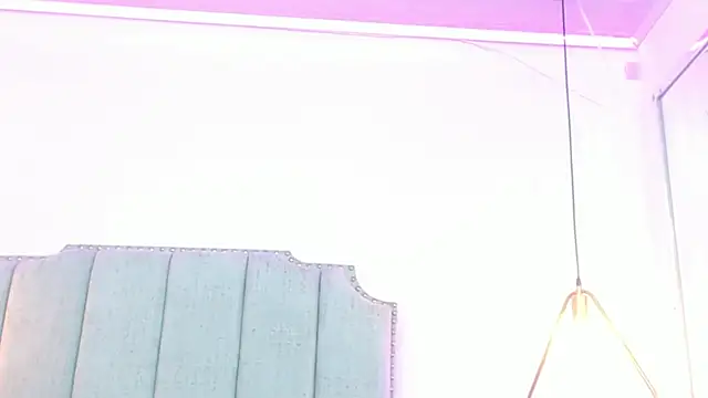 MoonBlue95 online show from May 16, 12:46 am