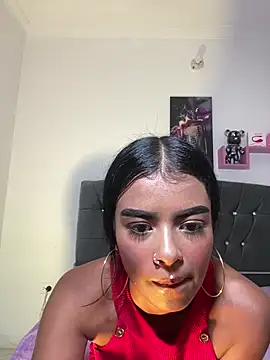 CHARLOTTE 0116 online show from April 14, 1:11 pm