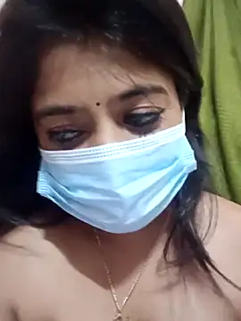 dearmona00 online show from June 15, 5:35 pm