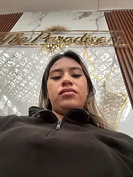 Kimmiebellarie online show from July 9, 12:40 pm