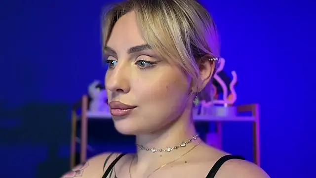 mari grey online show from May 22, 9:02 pm