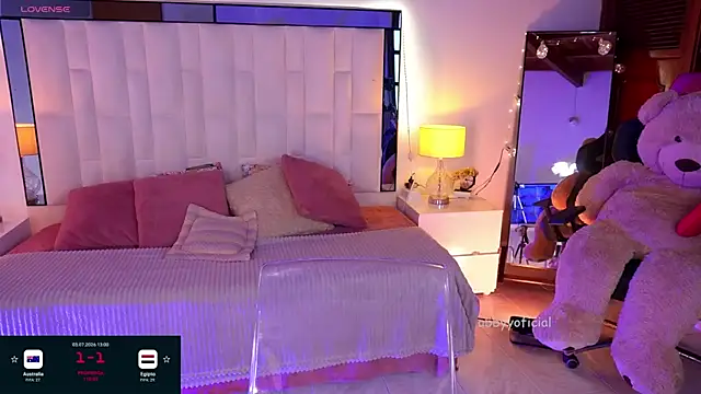 abbymodell1 online show from July 3, 8:26 pm