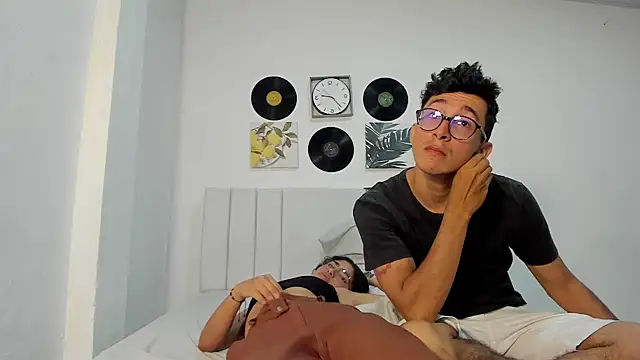alanandtifany online show from June 20, 7:39 pm