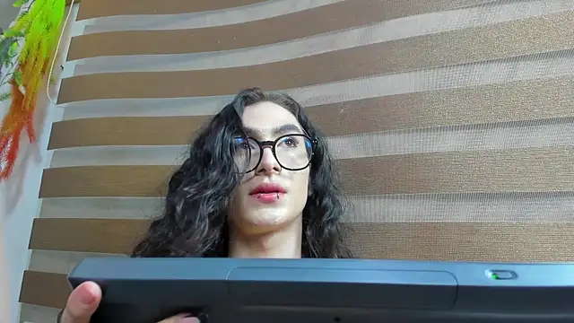 Shammy rosse online show from June 27, 2:34 am