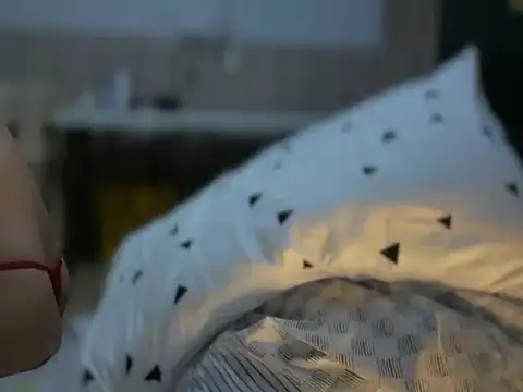 transaliyah online show from April 27, 2:03 pm