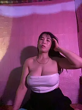 Best-nude online show from June 8, 12:39 pm
