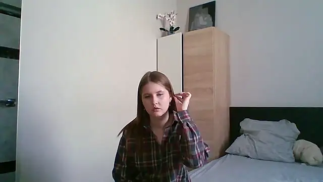 Wellabern online show from May 10, 9:33 am