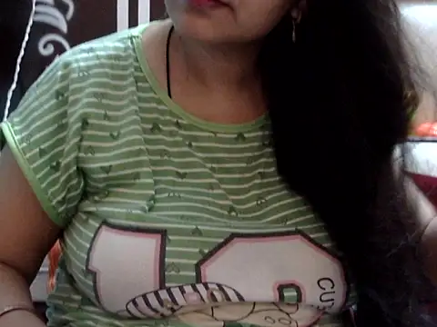 Sexy Mahekk online show from May 19, 5:20 pm