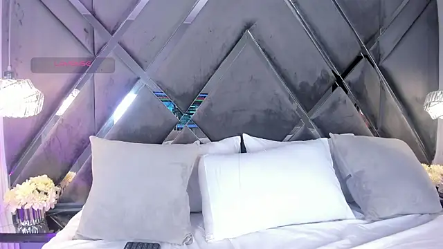 Scarrlethx online show from July 9, 5:26 pm